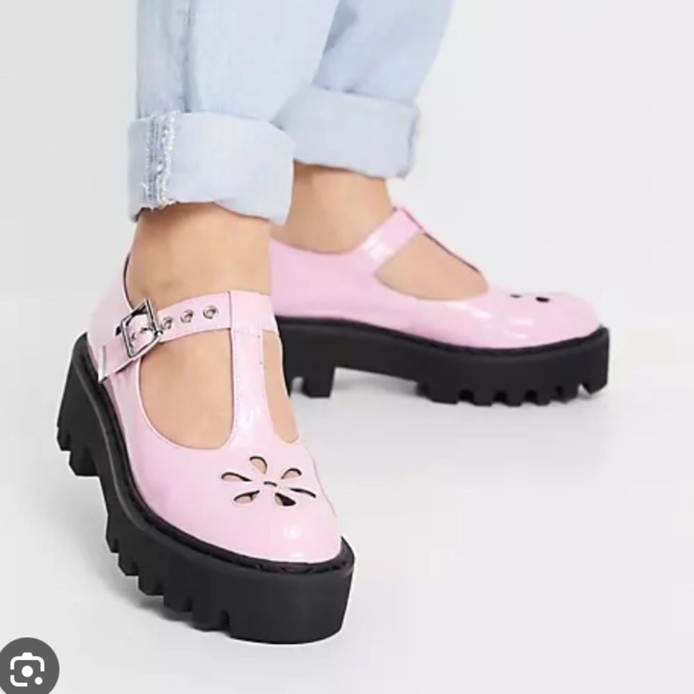 LAMODA Chunky T-Bar Pink Patent Shoe Loafer Size US 8